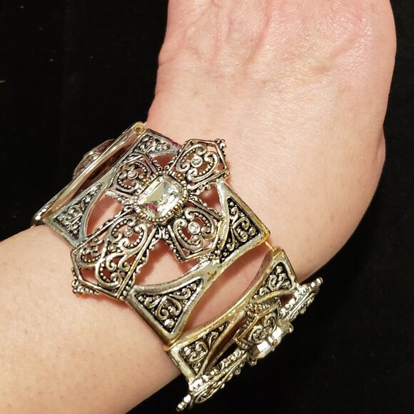 Unique Silver Accent Cross Bracelet - Picture 6 of 6